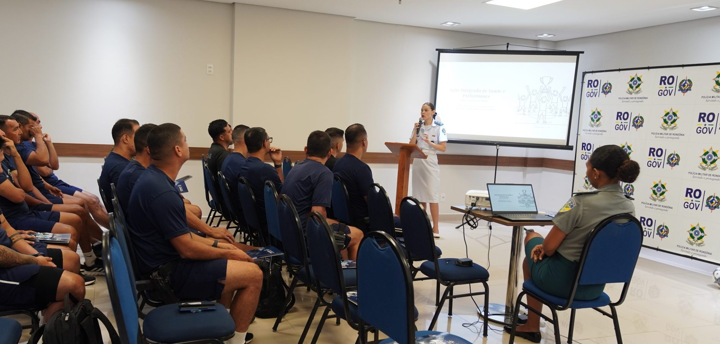 Ação Integrada de Saúde e Performance atende comissão técnica do time de futebol da PMRO