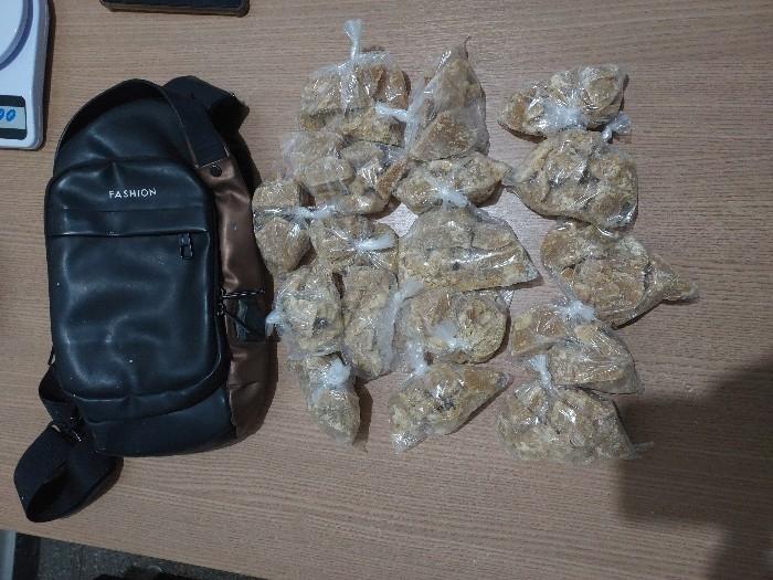 Colorado do Oeste – Força Tática apreende 1,6 kg de crack na BR-435