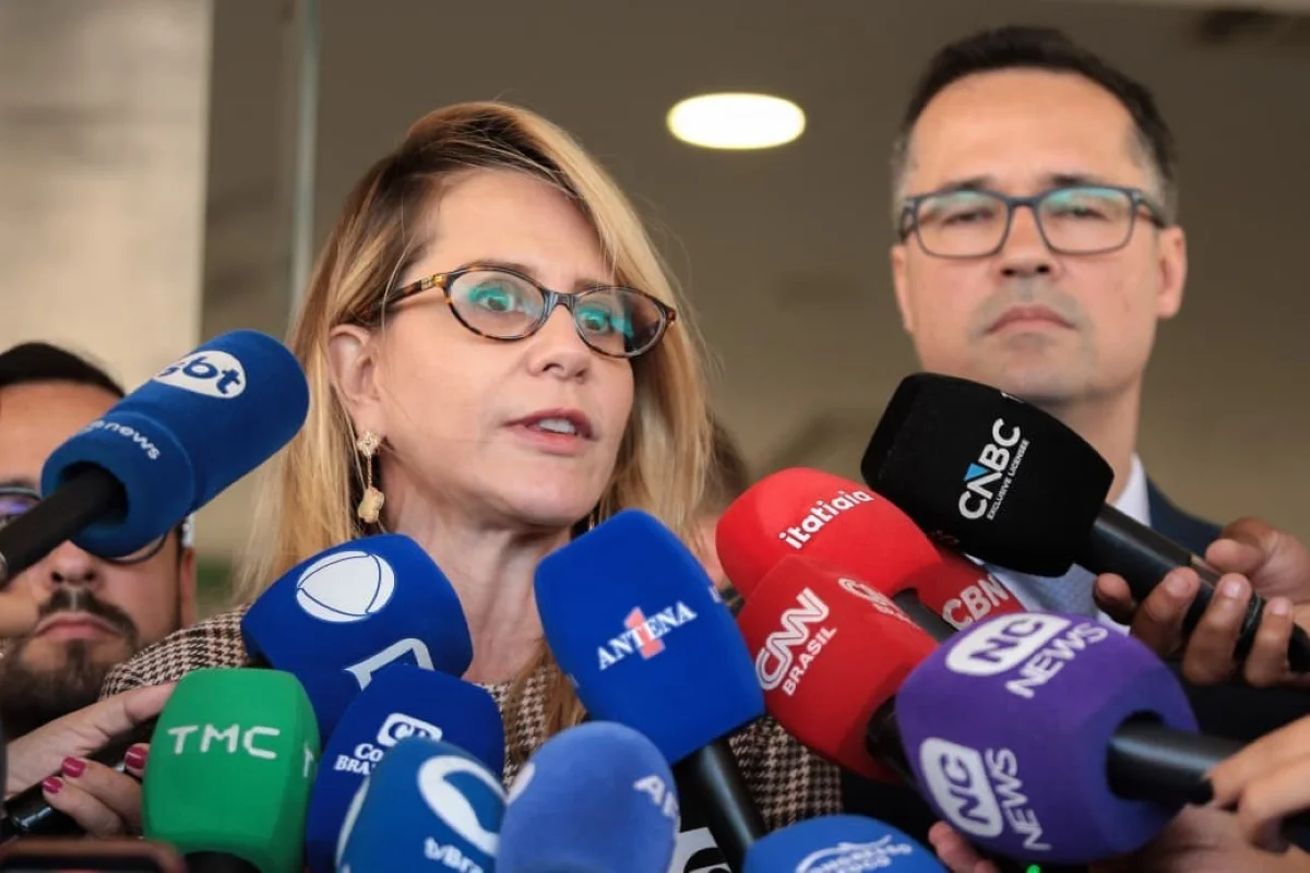 Acordo entre Lula e Flávio possibilita abertura simultânea de sigilos