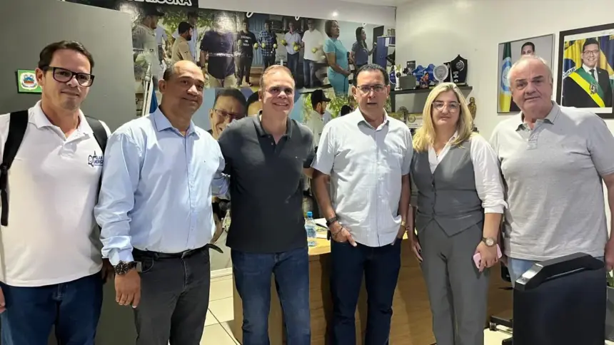 Alan Queiroz, reeleito, visita o prefeito Aldo Júlio e expressa gratidão pelo apoio em Rolim de Moura