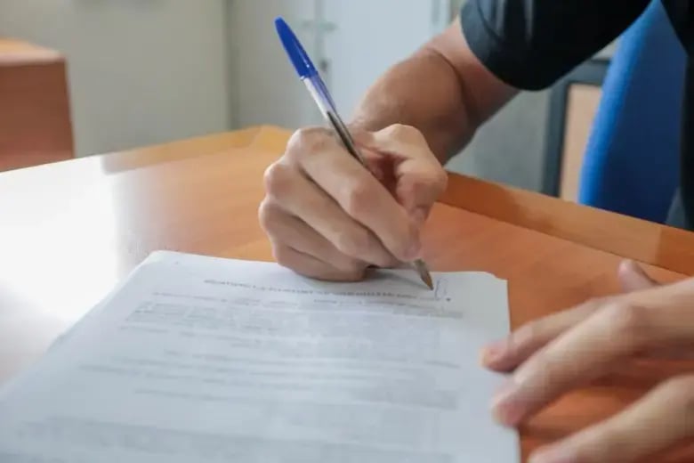 Confira os cargos que requerem ensino médio e superior no concurso da Educação