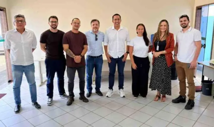 Deputado Eyder Brasil destaca esforços para aumentar a formação de servidores da Politec