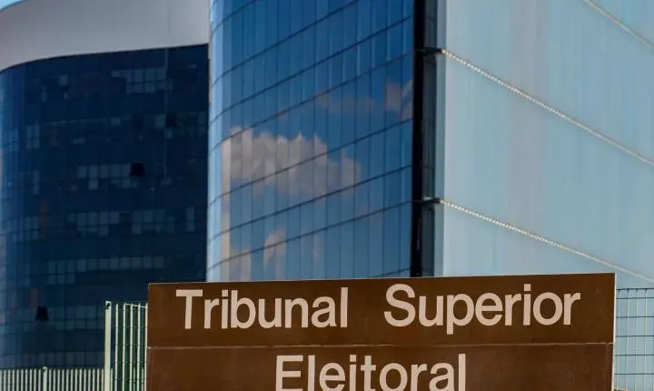 Eleições: TSE assina acordo com big techs para combater desinformação
