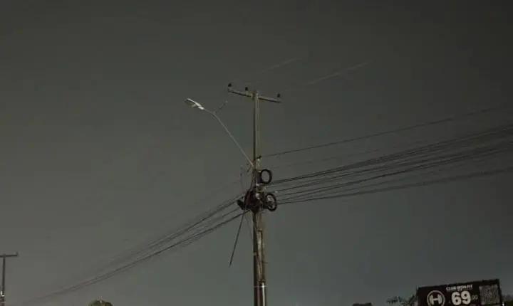 Iluminação da Rua João Paulo I é revitalizada após solicitação do vereador Edimilson Dourado