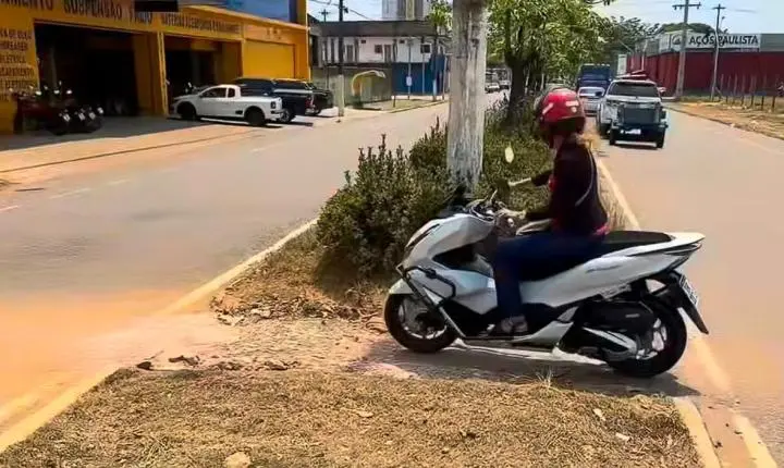Vereador Pedro Geovar solicita melhorias em canteiro após multas a motociclistas em Porto Velho